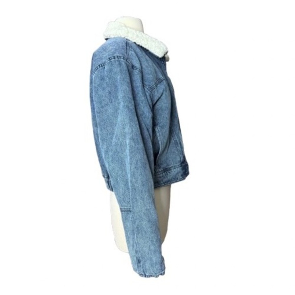 Love Tree Denim Sherpa Lined Jacket Blue Wash Trucker Style Women's Large - Picture 5 of 8